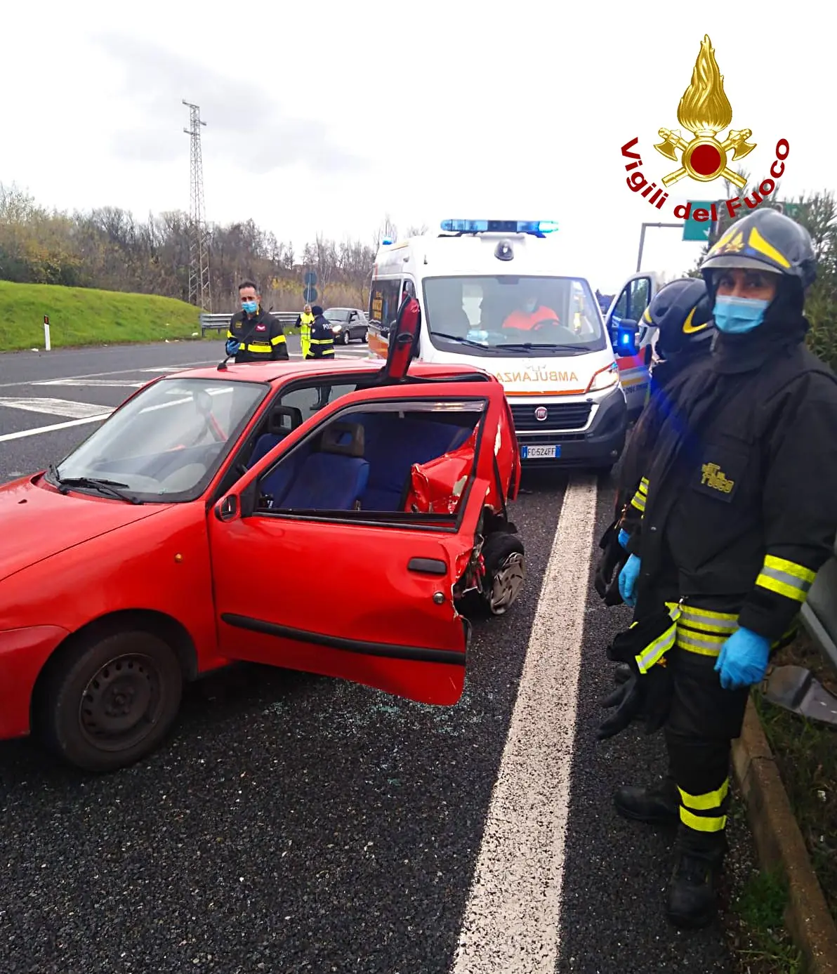 Autostrada A2 incidente stradale, bilancio un ferito intervento dei Vvf E 118