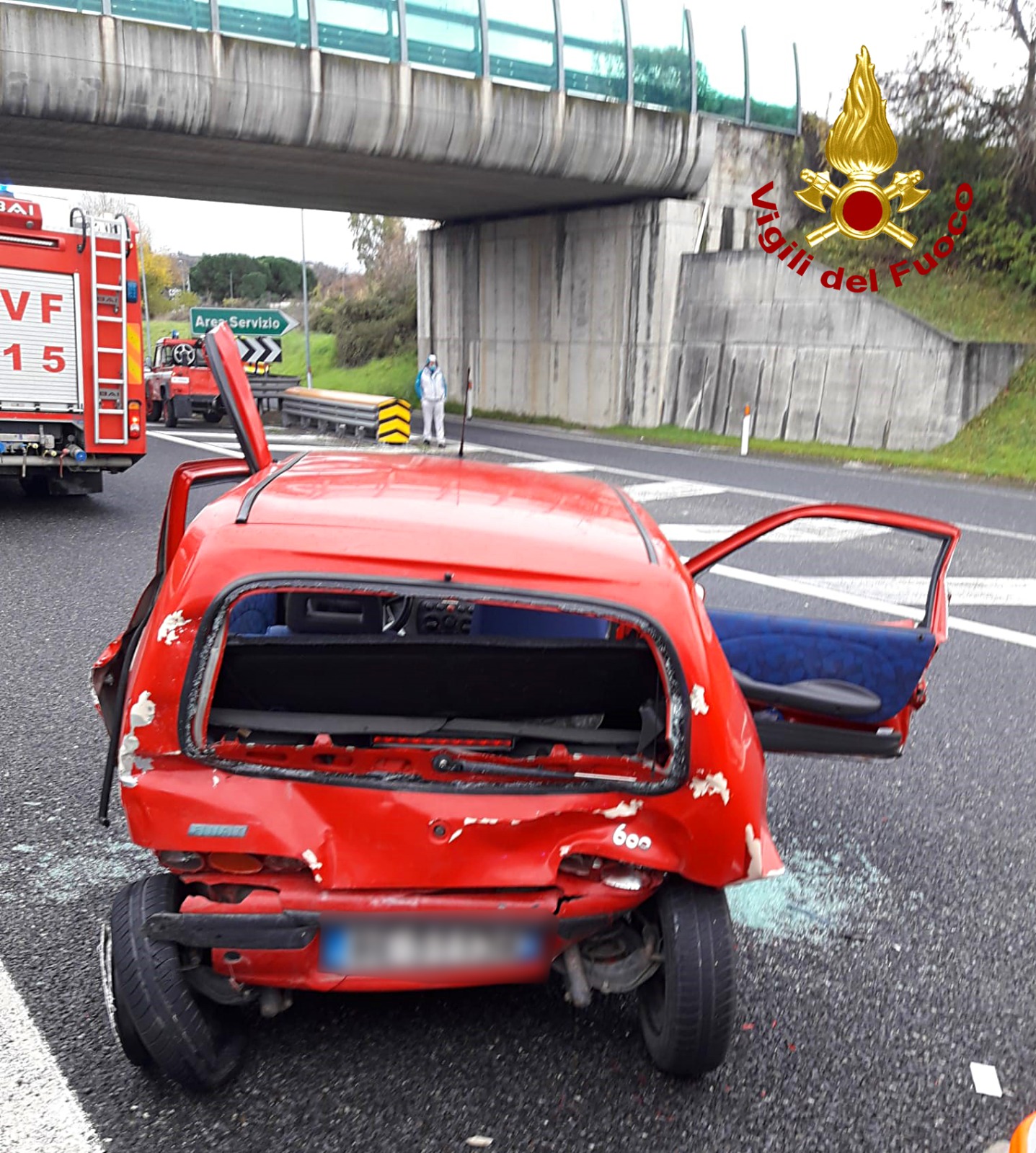 Autostrada A2 incidente stradale, bilancio un ferito intervento dei Vvf E 118