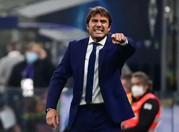 L'Inter di Antonio Conte, non sbaglia la 1° del l'anno, travolge il Crotone 6-2. Il dettaglio