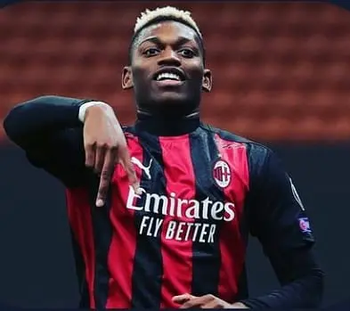 L'Inter impatta a Roma. Finisce 2-2 e il Milan scappa