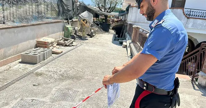 Tragedia sul lavoro in Calabria: muore operaio di 61 anni travolto dal crollo di un muro