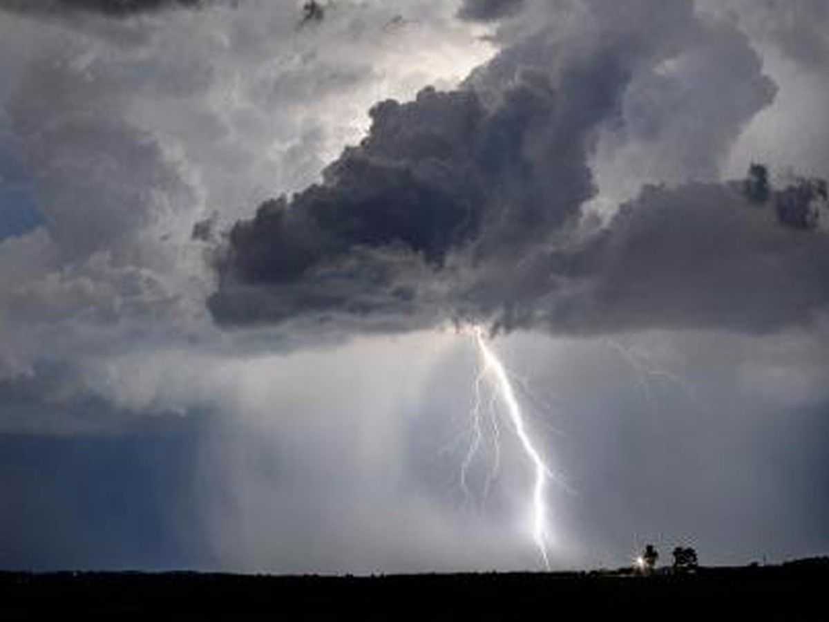 Piogge e venti, arriva il doppio ciclone. Nubifragi su Toscana, Lazio, Campania e Calabria