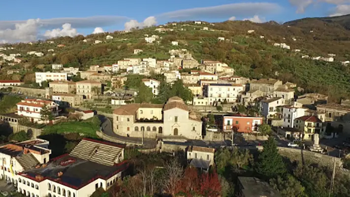 Comunali: arresti Longobardi, "frasi rivolte a giovane donna 'se ti candidi non lavori più'"