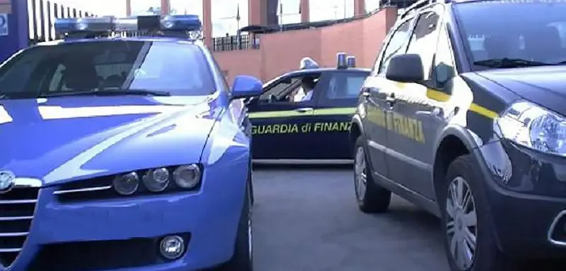 Traffico 450 kg cocaina, 12 arresti in operazione Ps-Gdf. Droga dal Sud America