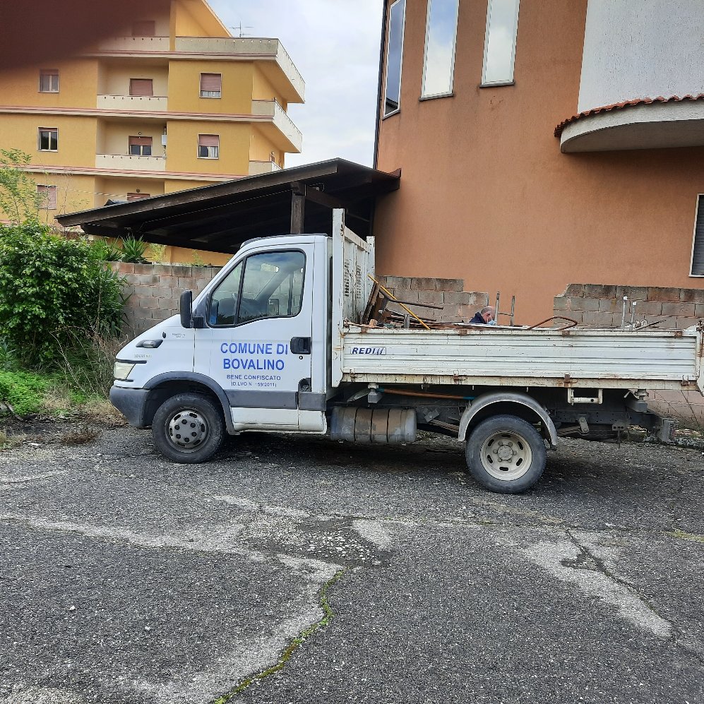 All'alba sbarco di 32 migranti sulla spiaggia di Bovalino