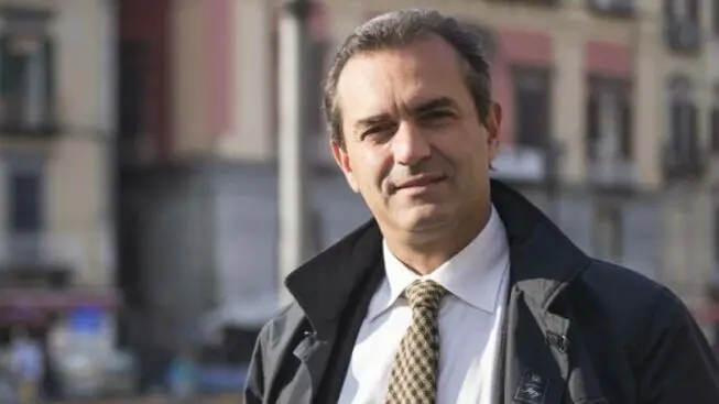 Sanità: de Magistris, le vite valgono più di un voto