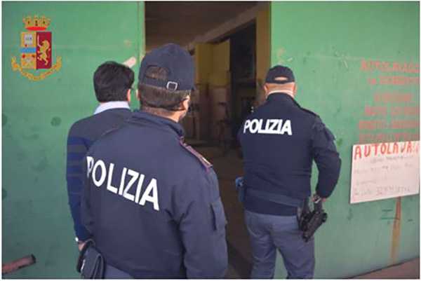 Lamezia Terme: la Polizia di Stato sequestra beni per 700mila euro