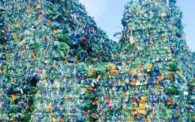 Cingolani: bisogna fare di più sul riciclo della plastica