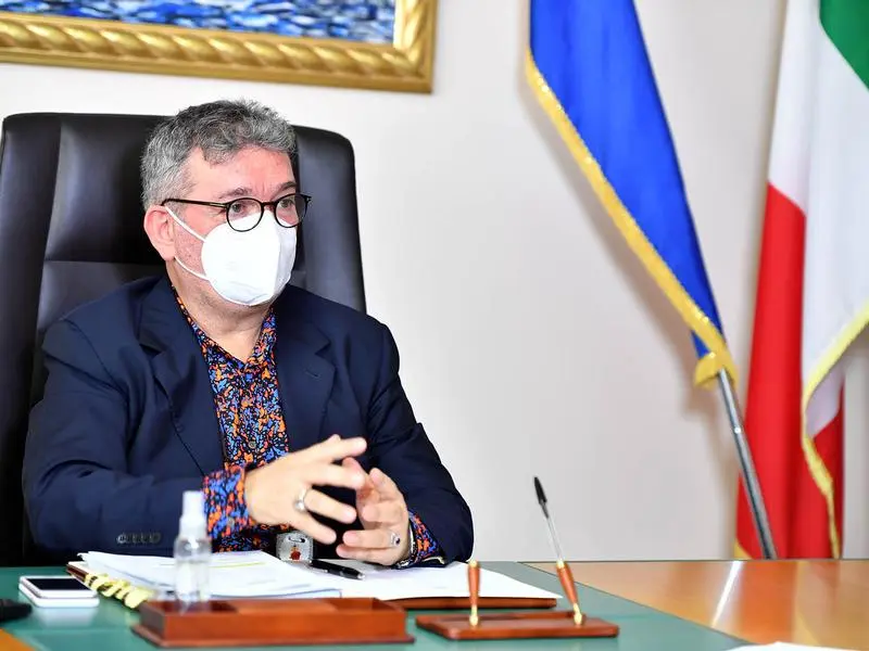 Covid Nuova ordinanza del presidente della Regione ff Spirlì "nuove Zone Rosse". I dettagli