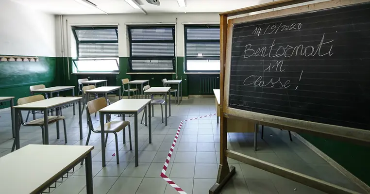 Scuola: dopo Pasqua 5,3 mln studenti in presenza. Il 62,3%.