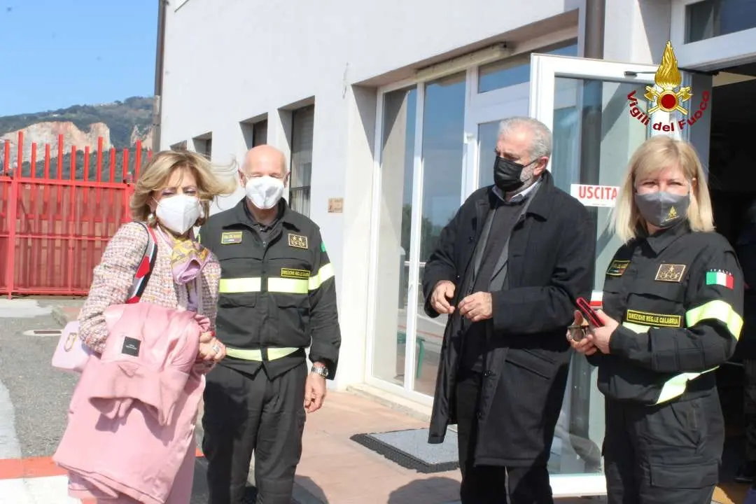 Il prefetto Cucinotta al Centro Polifunzionale Regionale dei Vvf della Calabria (Foto)