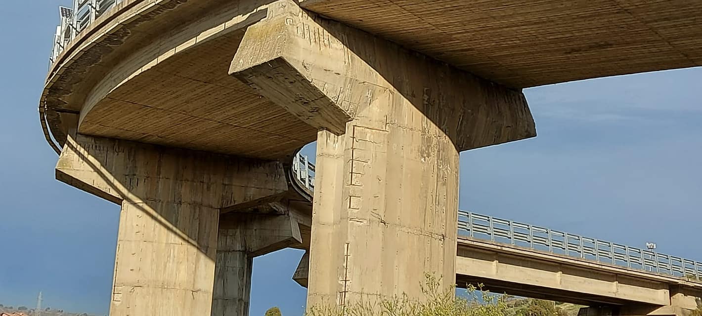 Marcellinara, crollo muro SP168/1. Sindaco Vittorio Scerbo: “la provincia destini 50mila euro" Foto