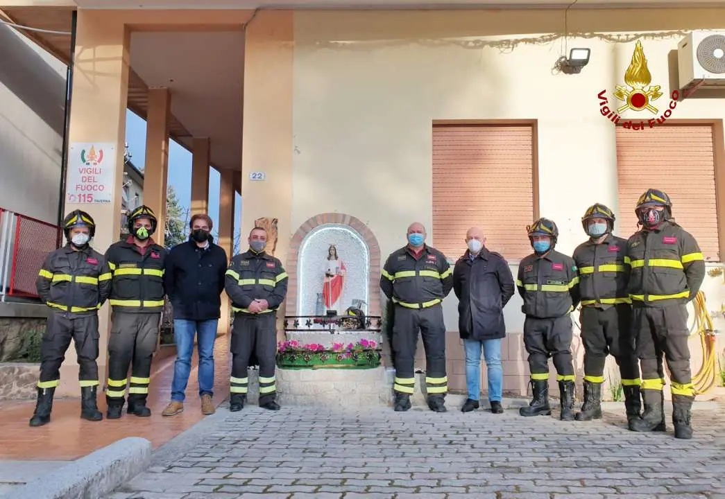 Taverna, Cerimonia di inaugurazione del monumento dedicato a Santa Barbara Patrona dei Vvf. Video