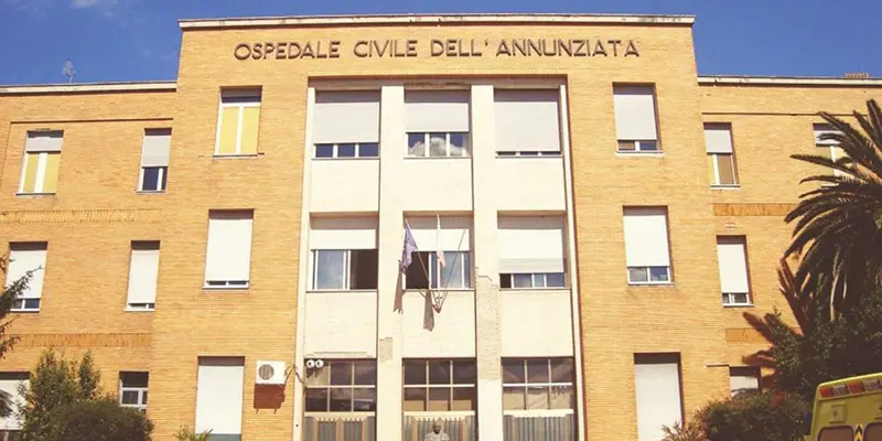 Covid: infermieri Cosenza, manca personale, turni massacranti