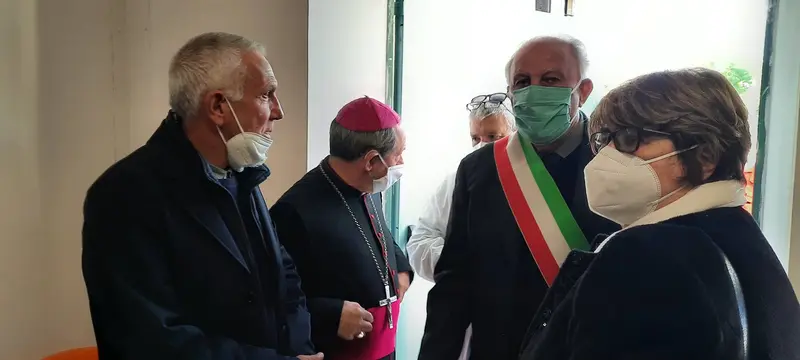 Inaugurato a Bianco il nuovo Centro Vaccinale. Da oggi è operativo