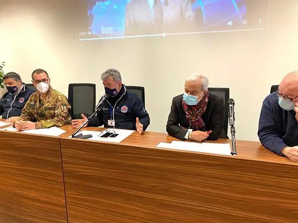 Unità di crisi, Spirlì: «subito assunzioni con i fondi Covid» Video