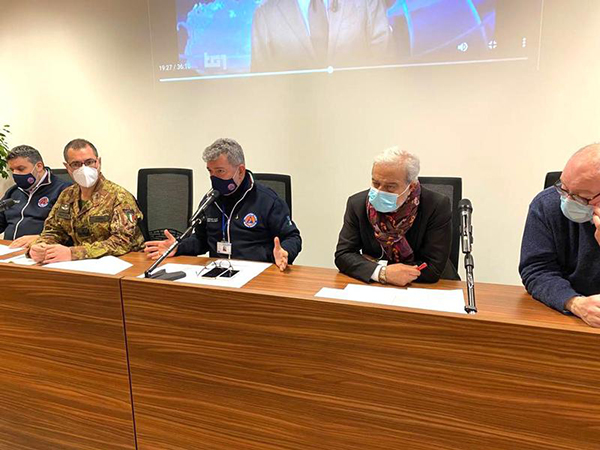 Unità di crisi, Spirlì: «subito assunzioni con i fondi Covid» Video