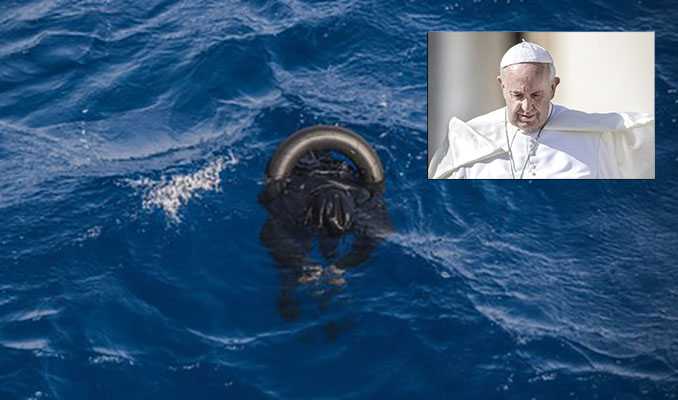 Papa Francesco: migranti morti in mare, è momento della vergogna