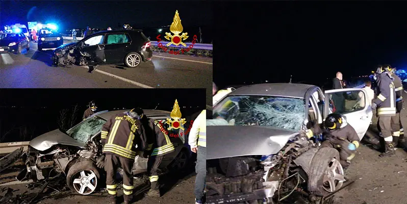 Incidenti Stradali. SS534 scontro tra 2 vetture i Vvf estraggono dalle lamiere 1 dei 3 feriti