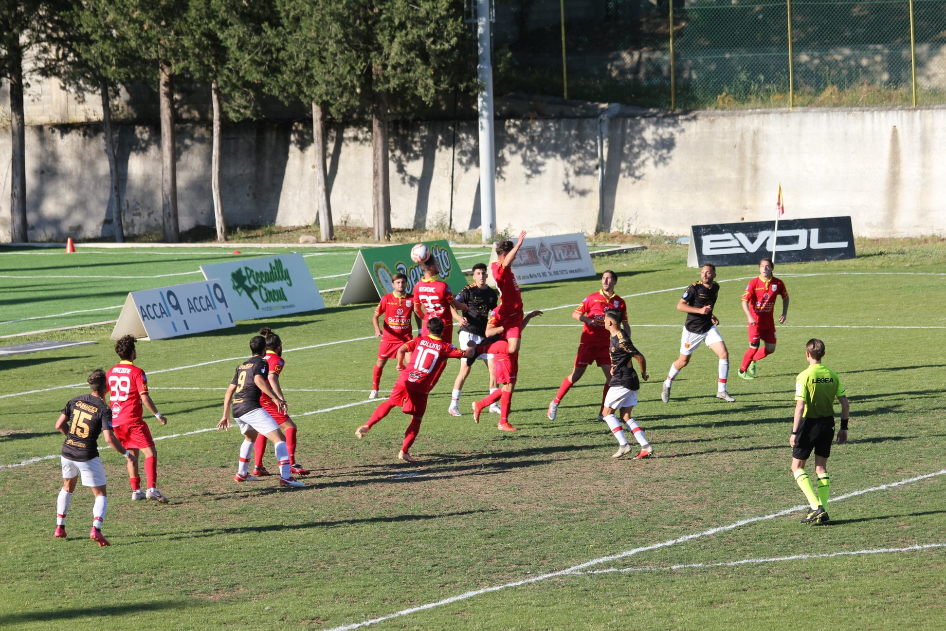 Il San Luca ferma la capolista Acr Messina (1-1), e continua la corsa verso i play off