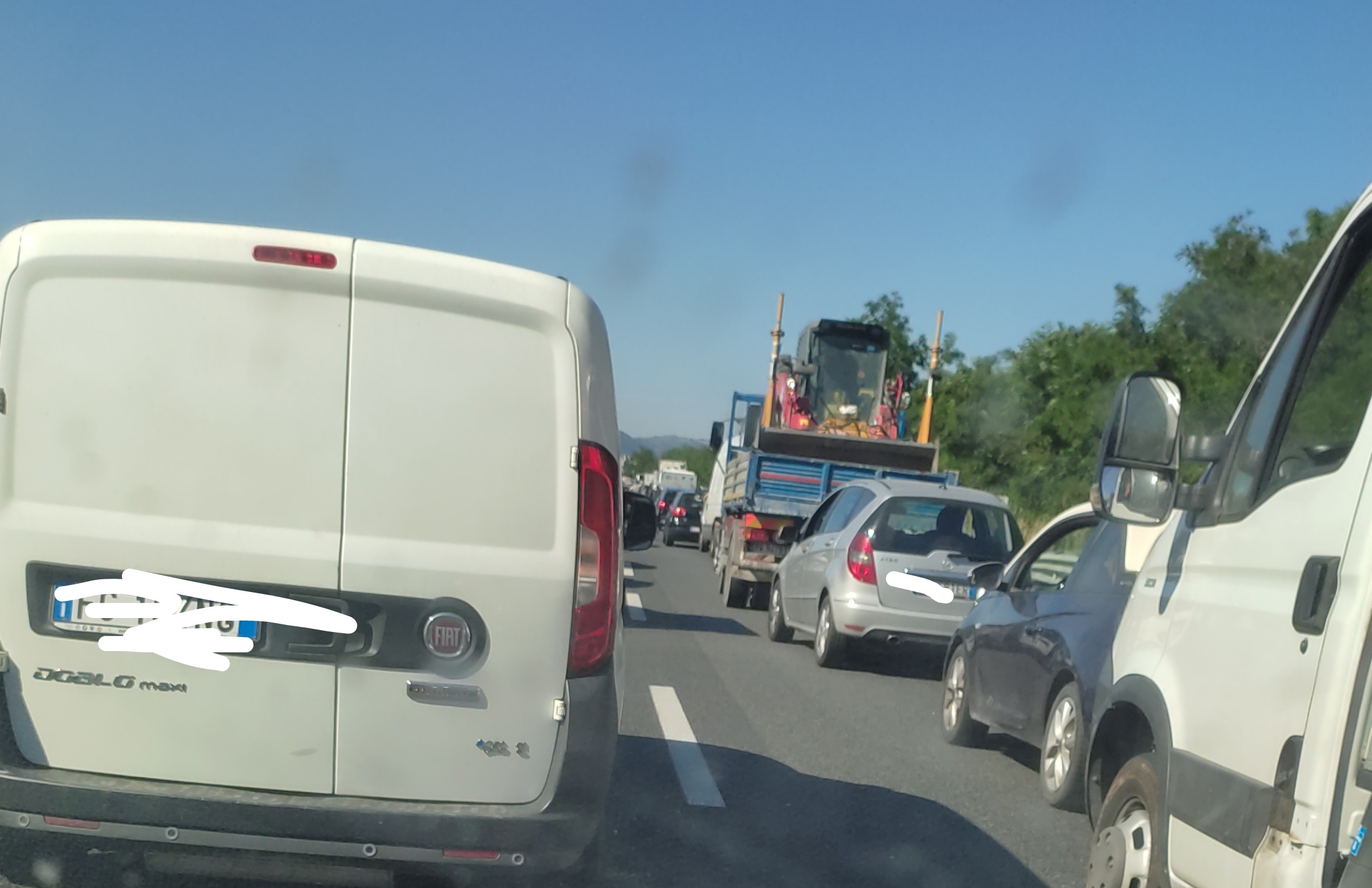 Incidenti lavoro: operaio travolto e ucciso su A2 in Calabria