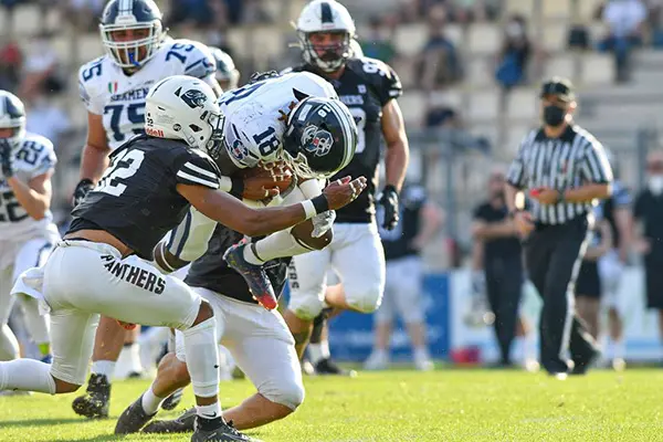 Derby d’Italia ancora ai Panthers. Bene Guelfi e Ducks