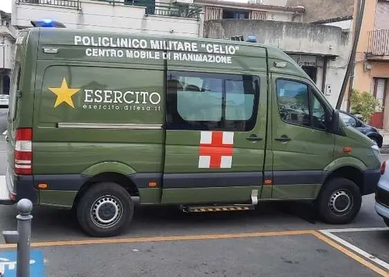 Bovalino: la presenza dell'Esercito facilita la vaccinazione degli anziani e dei soggetti "fragili"