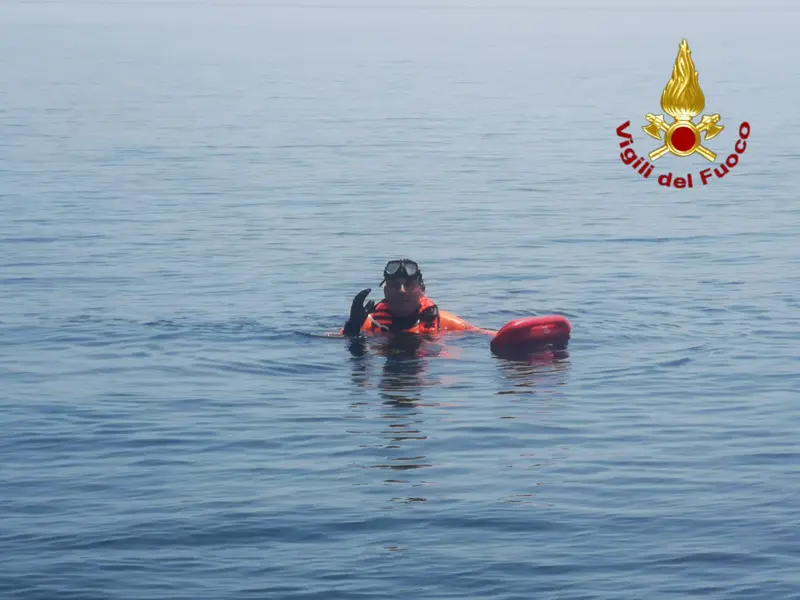Sommozzatore dispersa in mare a Capocolonna, sul posto varie unità dei Vvf