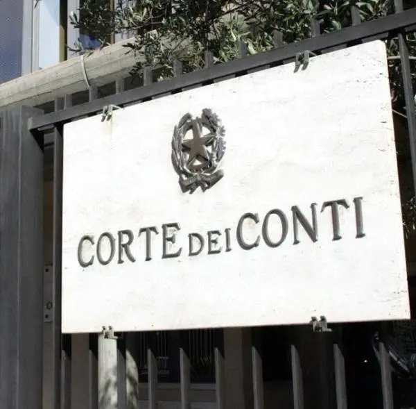 Comuni: vicesindaco condannato da Corte Conti, 'si dimetta'. Lo chiedono 1° cittadino e maggioranza