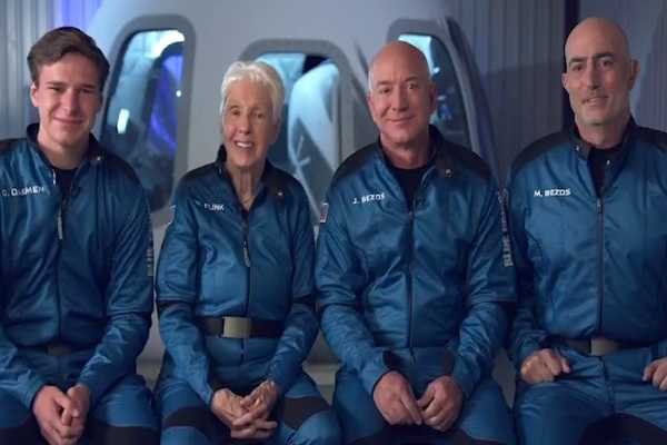 Blue Origin - il viaggio nello spazio di Jeff Bezos