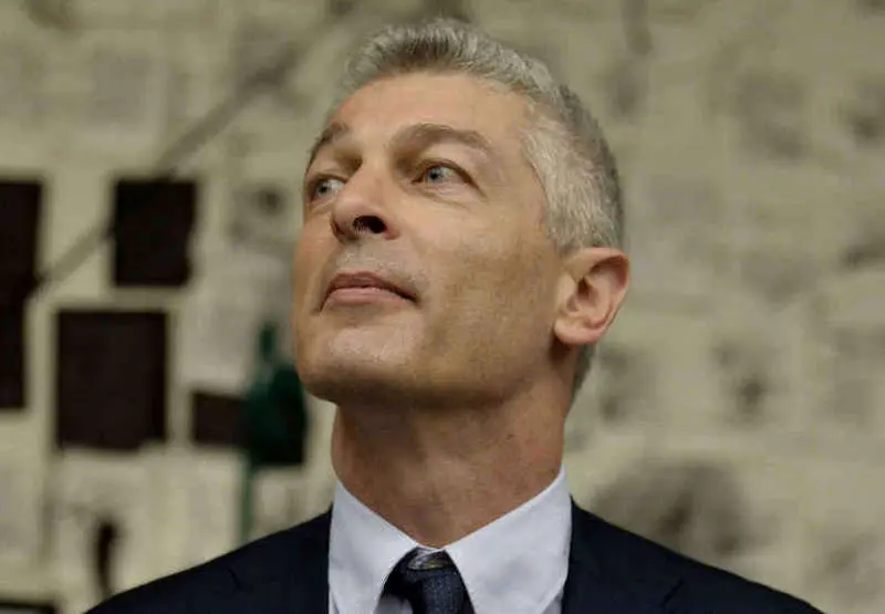 Scuola: Nicola Morra, bene bando da 1,8 mln per promozione legalità