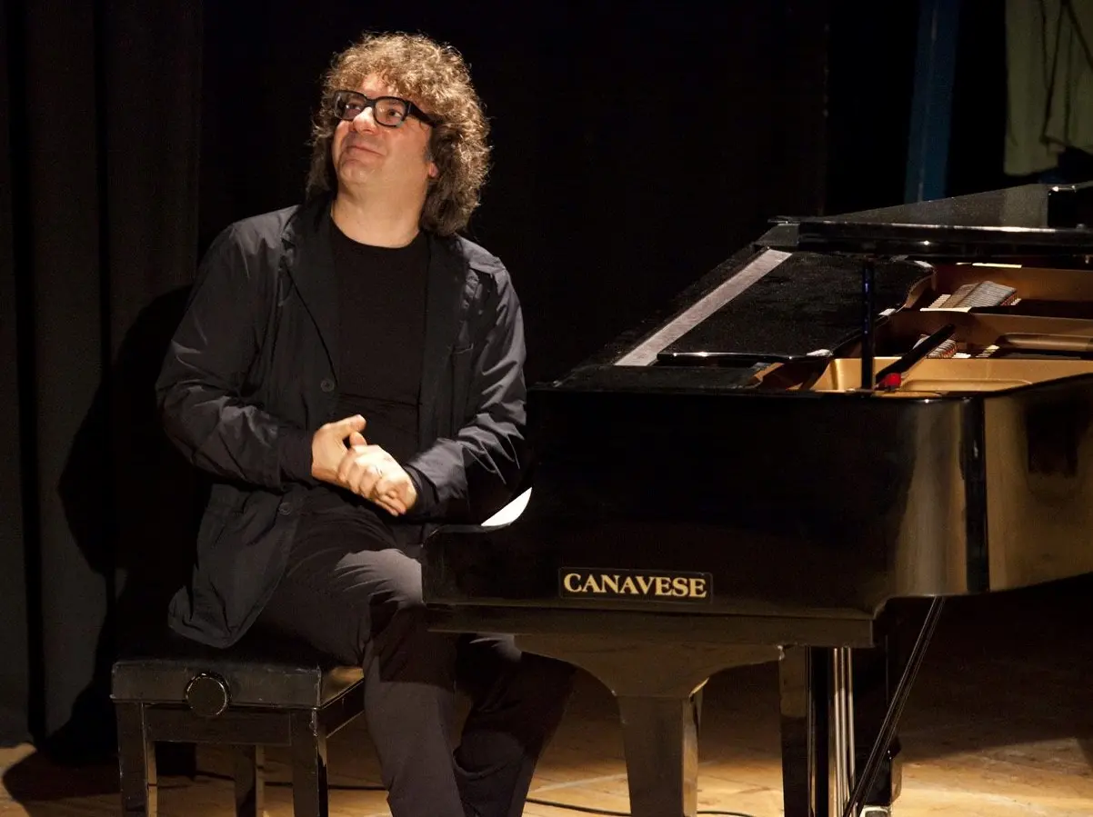 Stasera all’arena dello stretto di Reggio C. Premio Riccio d’Argento del Festival Fatti di Musica