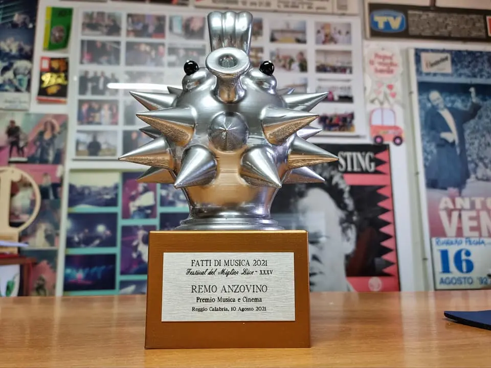Stasera all’arena dello stretto di Reggio C. Premio Riccio d’Argento del Festival Fatti di Musica