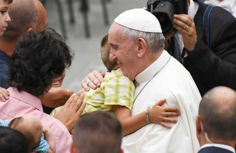 Papa Francesco contro ipocrisia nella Chiesa, 'mina l'unità'. Ringrazia atleti Paralimpiadi