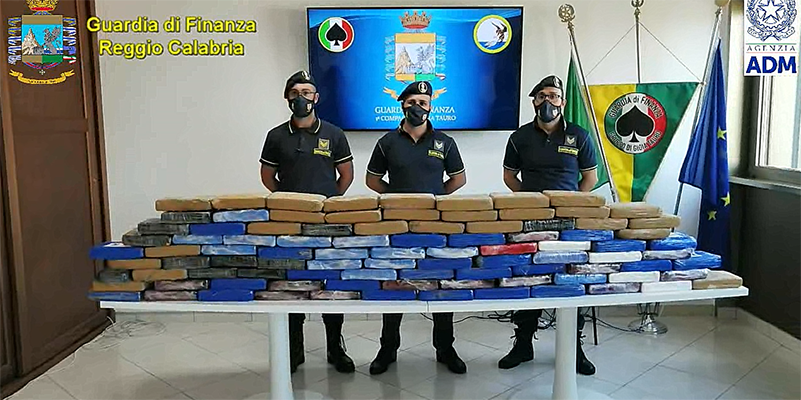Droga:108 kg di cocaina sequestrati nel porto di Gioia Tauro