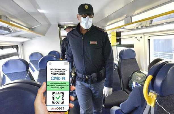 Green Pass, le regole da domani su bus, treni, aerei. Leggi le nuove linee guida