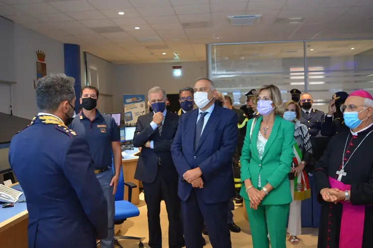 Catanzaro: Il Capo della Polizia ha inaugurato la nuova Centrale Operativa (Foto e Video)