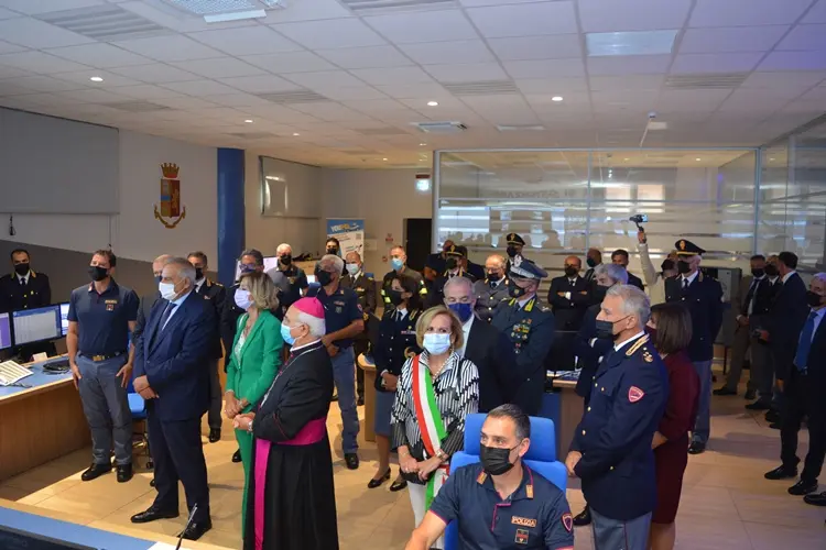 Catanzaro: Il Capo della Polizia ha inaugurato la nuova Centrale Operativa (Foto e Video)