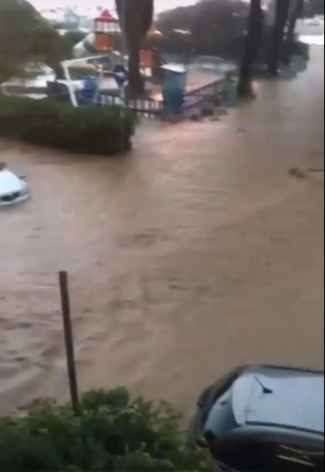 Maltempo: i Vvf impegnati in tanti comuni per allagamenti. Foto e Video