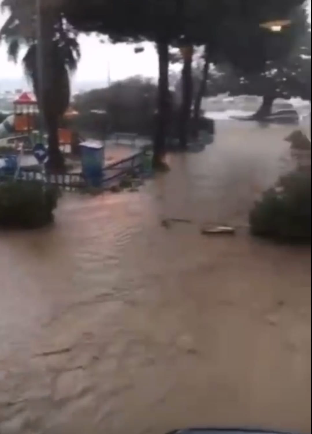 Maltempo: i Vvf impegnati in tanti comuni per allagamenti. Foto e Video