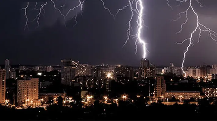 Meteo: Entro Sera intenso brusco peggioramento con temporali e grandine. Ecco le regioni a rischio