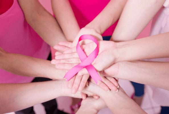 Tumore seno, test genomici gratis solo per una parte pazienti
