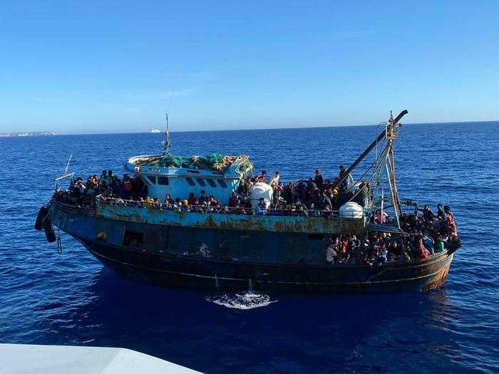 Migranti: trecento sbarcati a Reggio Calabria
