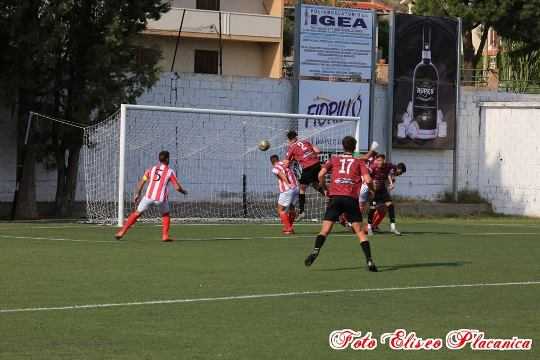 Calcio-Eccellenza: Bovalinese corsara a Gioiosa Jonica. Seconda vittoria di fila!