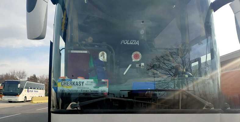 Guerra Ucraina: bus profughi giunti a Trieste.
