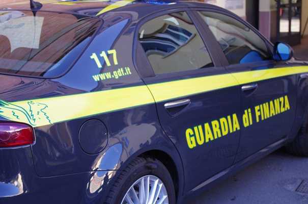 'Ndrangheta: operazione "Jonica" Gdf, chiesto" pizzo" a condomini stabile