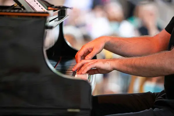 Piano City Milano. Apre il festival Abdullah Ibrahim. Online il programma completo degli eventi.