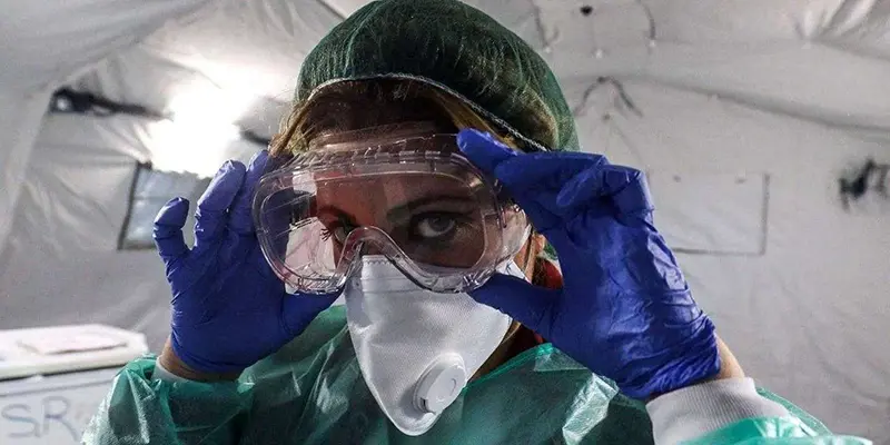 Nursing Up De Palma: «Tempi di vestizione infermieri. "Continua la nostra battaglia"