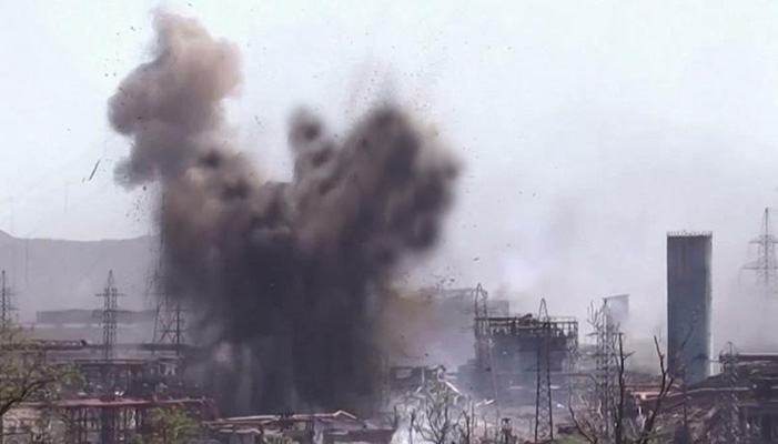 Guerra in Ucraina, giorno 79. Zelensky sfida Putin: “Negoziati se si ritira”.