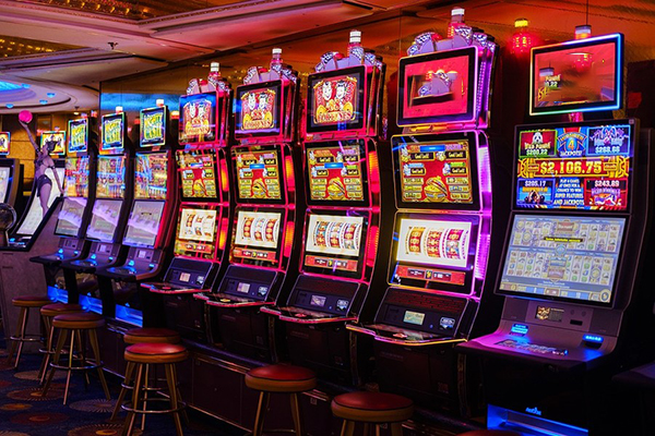 Quanti miliardi vale il mondo dei giochi in Italia: le ultime cifre